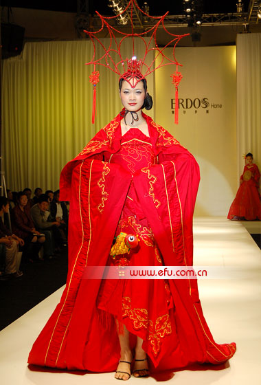 ��(j��ng)��`�� ������˹��Ҽ�ϵ�аl(f��)����