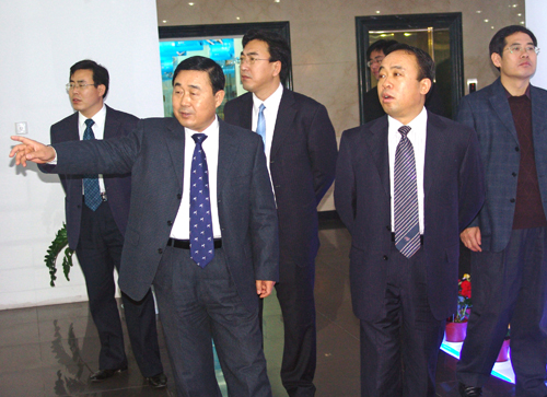 �H���и����L�����܁����ռ��F(tu��n)����