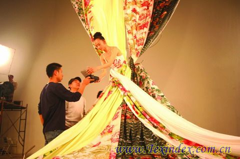 ������������һҹ��ͬ��