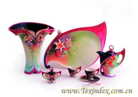 �A��Ʒ�ơ����{(l��n)�ɡ���ꑱ���