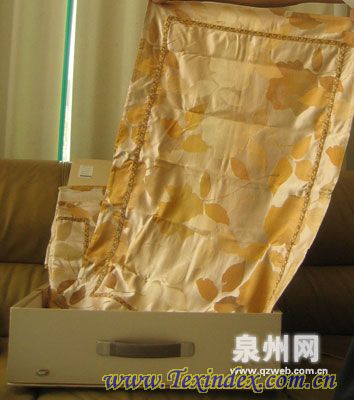 �fԪ������Ʒϴ�󾹵�ɫ