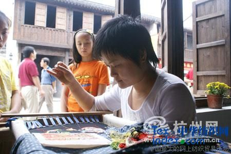 ���y(t��ng)���C�l(f��)ɢ�Ļ��ζ