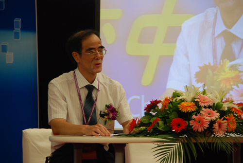 �Ҽ�չ�߷�Փ�����O(sh��)Ӌ(j��)��׃�Ї�(gu��)