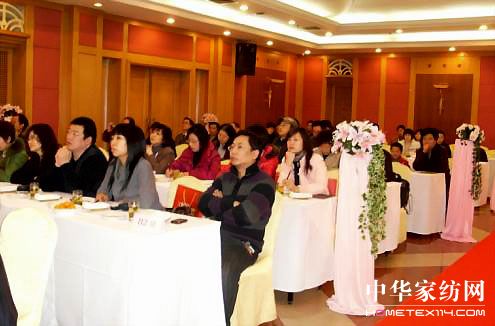 �μӉ�(m��ng)2009������Ʒ�l(f��)���ߠI(y��ng)�N���(hu��)