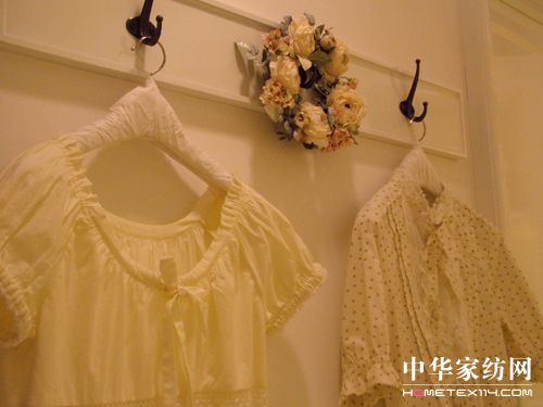 ��Ů�ݼҼ��Ϻ���(li��n)��ï���_�I(y��)