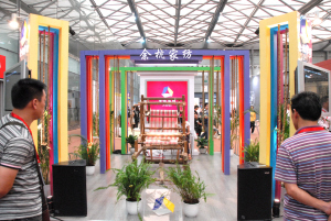 �ຼ�Ҽ��\��(j��ng)�I(y��ng)ģʽ�D(zhu��n)������(j��)