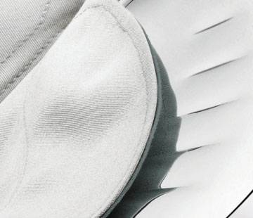 ׌����ǰһ�����~Ƭ����бP