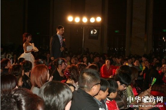 ���Z�ŕ�(hu��)�T֮ҹՈ(q��ng)����ׂ����