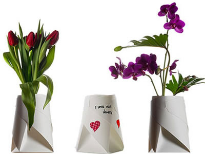 �����Ļ�ƿ��(chu��ng)�������{