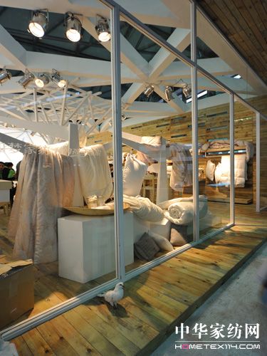 �μӉ�(m��ng)�������c(di��n)�sҫ��ᘕ�(hu��)