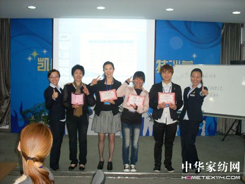 �Pʢ���N�۾�Ӣ��Ӗ(x��n)�I(y��ng)���A�M��Ļ