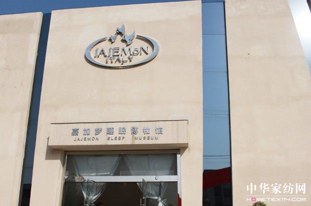 ���á�ɫ��Ů�������ܡ��ʡ�����