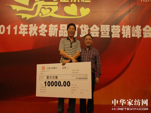 �Ϸ���������e���M�g���䘷����