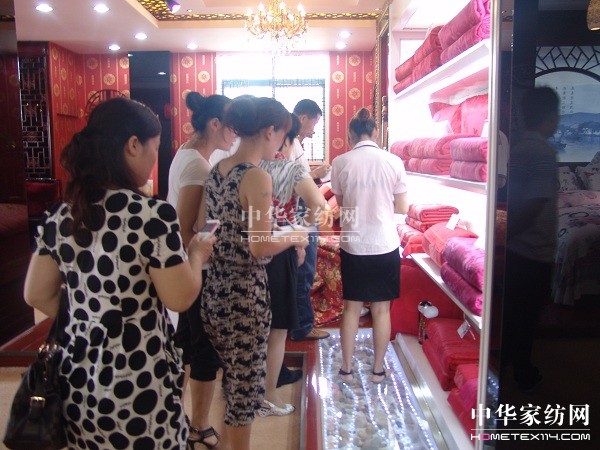 ���m�Ҽ�2011�ﶬ��Ʒӆ؛�����M(j��n)��