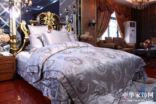 ���m��Ʒ��(g��u)�������Լ��ġ����Ї��L(f��ng)��