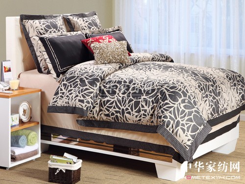 �z�ҡ����{(l��n)���b����Ϻ��Ҽ�չ