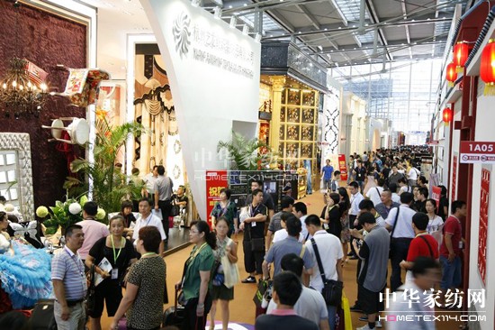 �o������չ����(j��ng)�Q(m��o)���Մ