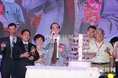 ���H�Ҽ���ˇչ��(hu��)���x���(hu��)�e��