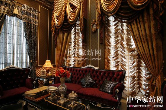 ���ڇ��H�Ҽ���ˇ�߼Ҿ��Ʒչ�[��(hu��)