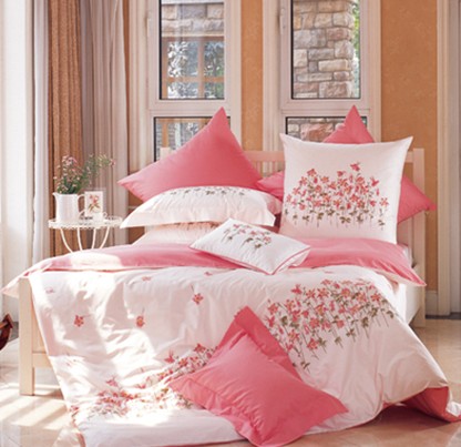 ��[�ţ��� ˇ�g(sh��)�cɫ�ʵ���ײ