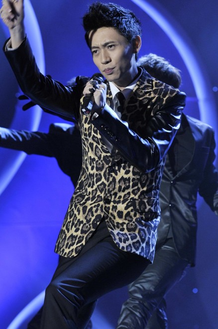 ���R��CCTV���r���Ї���26��18:30����