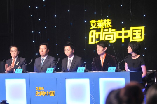 ���R��CCTV���r(sh��)���Ї���26��18:30����