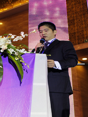 �Pʢ���{(l��n)�{(di��o)paisley��׌�����v�w