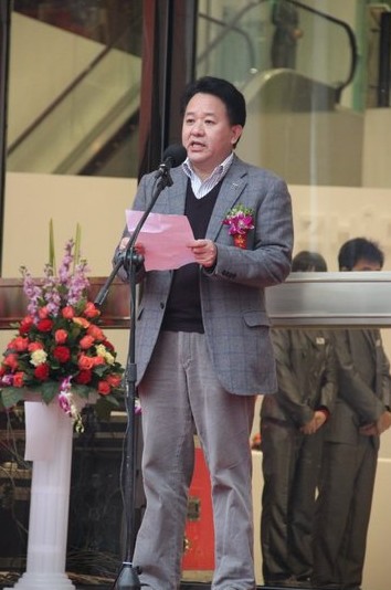 ־�_���H�Ҿ��w��^ʢ���_�I(y��)