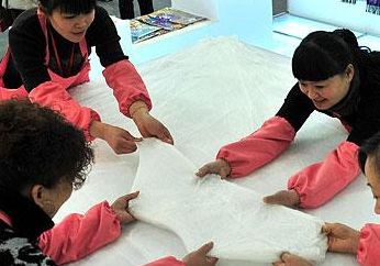 ����Ů������չʾ�����z����ˇ