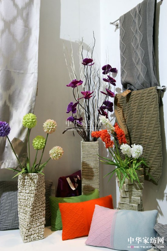 2012���ļ���չ�ĕr(sh��)�пƼ���̼���}