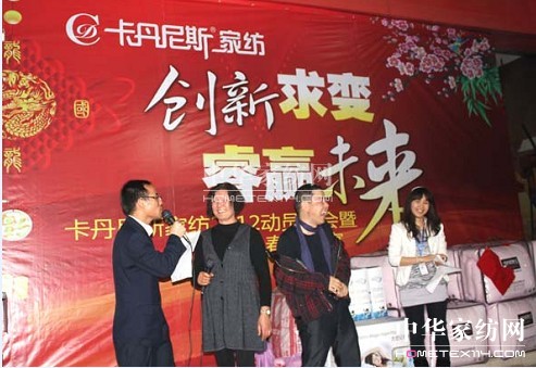 ������˹�Ҽ����׃���Aδ��