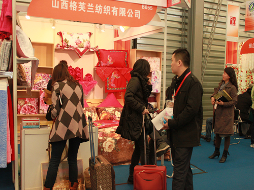 ��ܽ�m��ɽ���߁�(l��i)��һ֦��