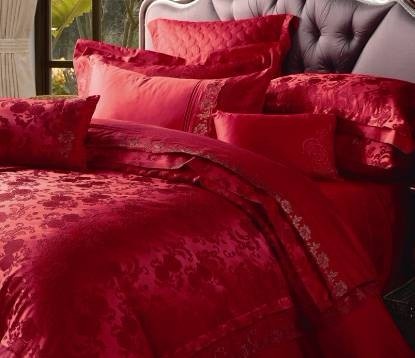 �Ը�Ů���Ĵ�Ʒʾ�۹���