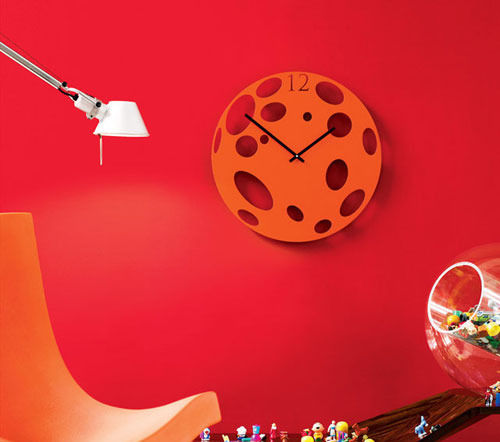 �r(sh��)����ɫ��犄�(chu��ng)��Ҿ��b���