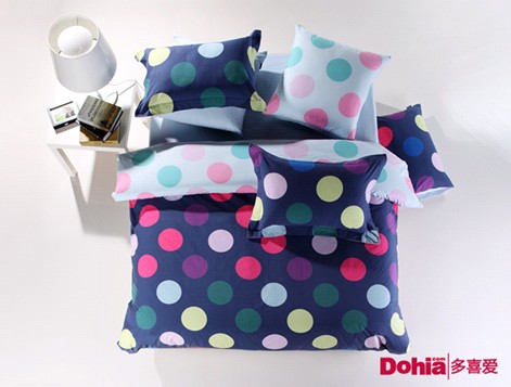 ��ϲ����Ʒ���У���ɫ֮;���L(f��ng)�д���