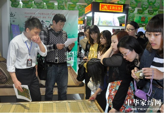 ������ϯ������L(f��ng)��ϯ��Ʒ�l(f��)�����A�M�Y(ji��)��