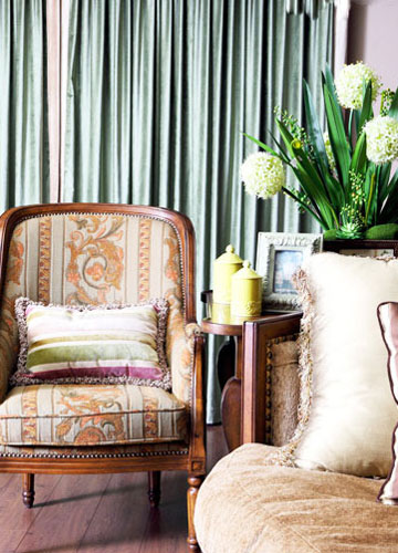 ���·���ɫϵ�Ҿӿ��g��һ��