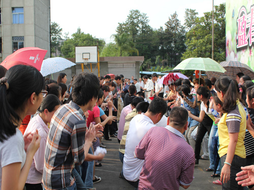 ��P(y��ng)���ľ���չ����˹�L(f��ng)��