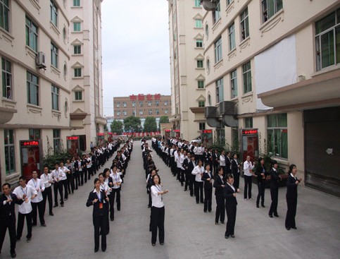 ʢ��F(tu��n)�������ġ�ϵ���Ļ��л����ۆT��ÿһ��