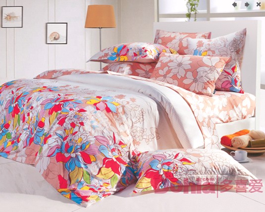 ��ϲ�ۼҼ����r(sh��)�мҾ����������D(zhu��n)�����y