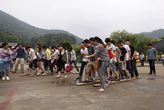 ��ϲ���_չ���͑�����������I(y��)������