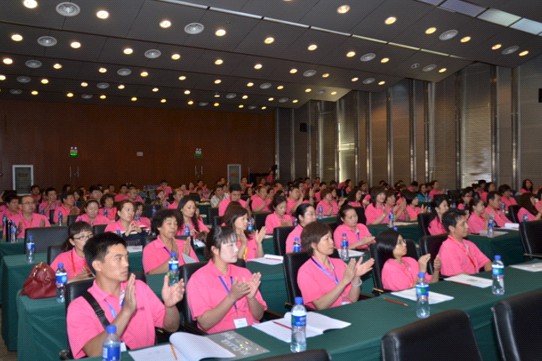 ARTILIVI����[�ţ�2012�ﶬ��Ʒӆ؛��(hu��)ʢ���_Ļ