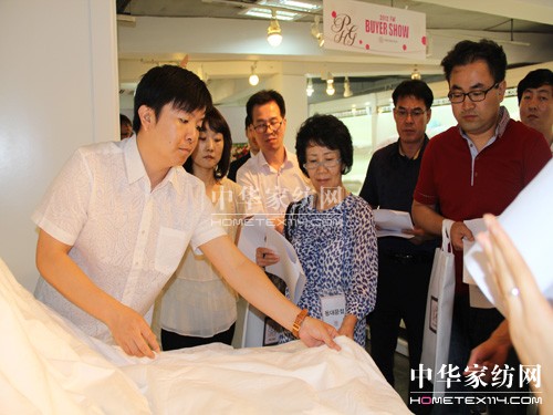 ��[��2012�נ���Ʒ�l(f��)����(hu��)ͬ������(n��i)�e��