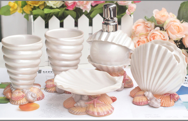 �Ҿ���Ʒ15�����֬�l(w��i)ԡ�׼�