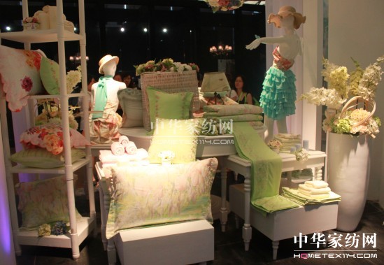 �Ҽ�չ������߀���ӆ���