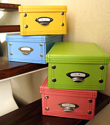 ��(d��)��һ���p��Ů�؂��ռ{��