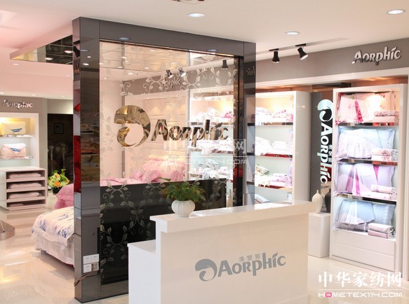 ���˹ ��(chu��ng)�����γ�Ʒ���L(f��ng)��