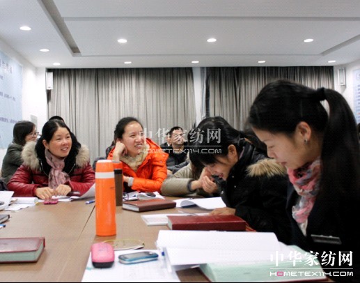 �Pʢ�Ҽ�����־ͬ���ϵĈF(tu��n)�