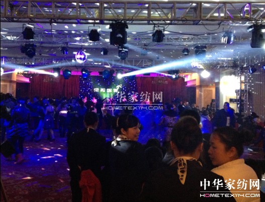 �Pʢ�Ҽ�(li��n)�ֽ�������߶˕�(hu��)�T����ʢ��