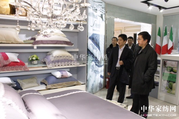 ���T���f(xi��)��ϯ�S�h���W�R�Pʢ�Ҽ�